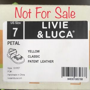 Additional photos - Livie & Luca 7 yellow petals